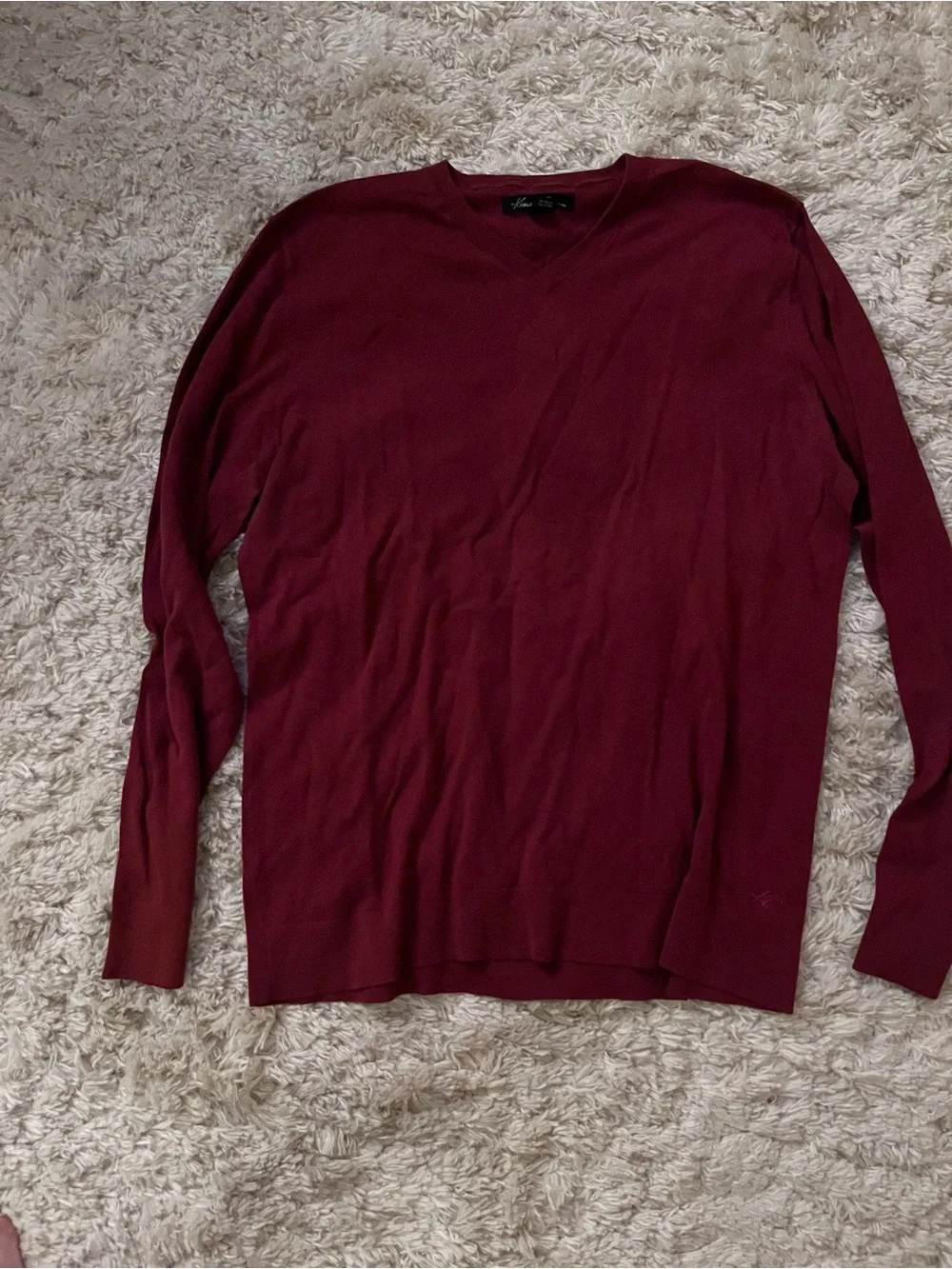 Kenneth Cole New York Men's V-Neck Sweater in Burgundy